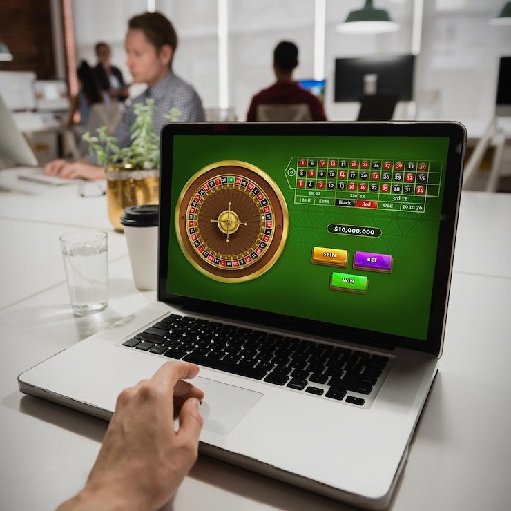Pengguna aktif dan puas bergabung dalam komunitas hiburan esports dan kasino sinslot di Indonesia